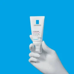 LA ROCHE-POSAY La Roche Posay Toleriane Rosaliac Ar Spf30 Anti-redness Moisturizer 40ml 1.35fl.oz -Sesderma Cosmetics LySkin La roche posay toleriane rosaliac ar SPF30 anti redness moisturizer 40ml 1.35fl.oz LRP00064 1 1