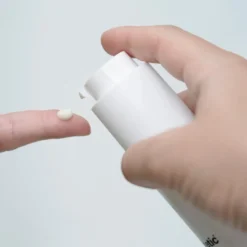 Mesoestetic Skinretin 0,3% Intensive Antiaging Cream 50ml 1.69fl.oz 8 Mesoestetic Skinretin 0,3% Intensive Antiaging Cream 50ml 1.69fl.oz -Sesderma Cosmetics LySkin Mesoestetic skinretin 03 intensive antiaging cream 50ml 1.69fl.oz MST00124 2